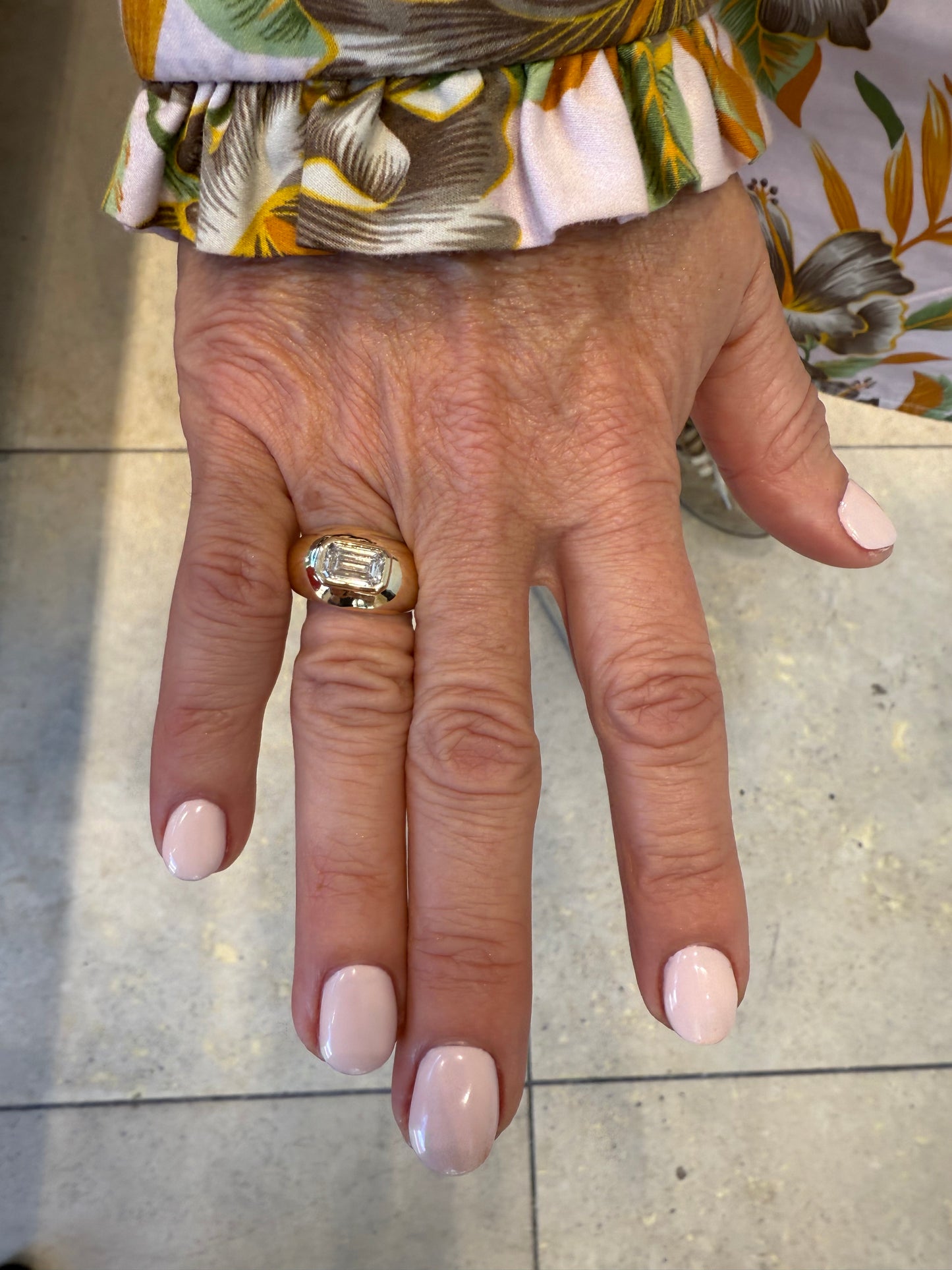 Naya Cloud Ring- Emerald cut Diamond