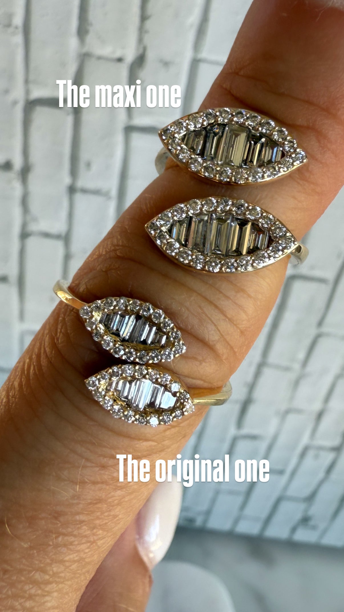 Maxi Julie Double Leaf Diamond Ring