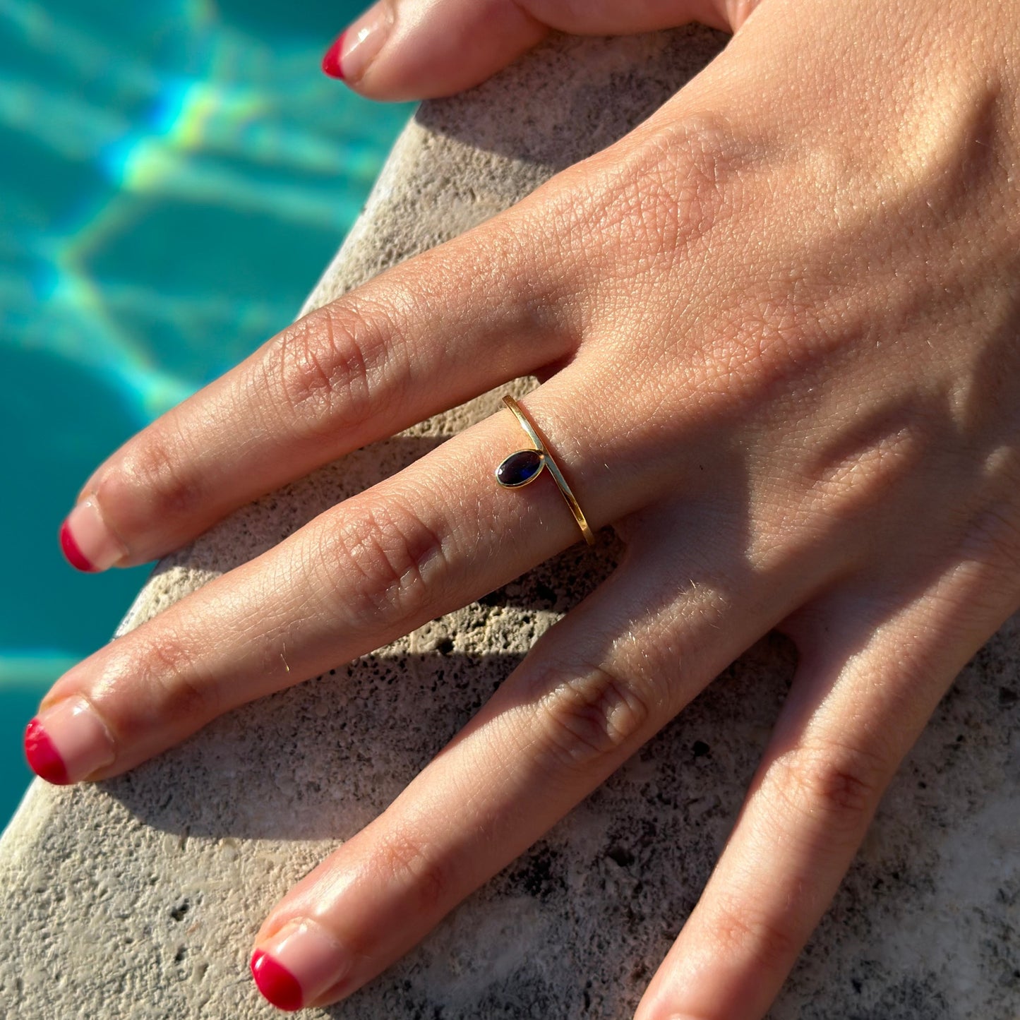 "Lou" Oval Sapphire Ring - Blue - - Jewelry - Goldie Paris Jewelry - Ring stackable statement