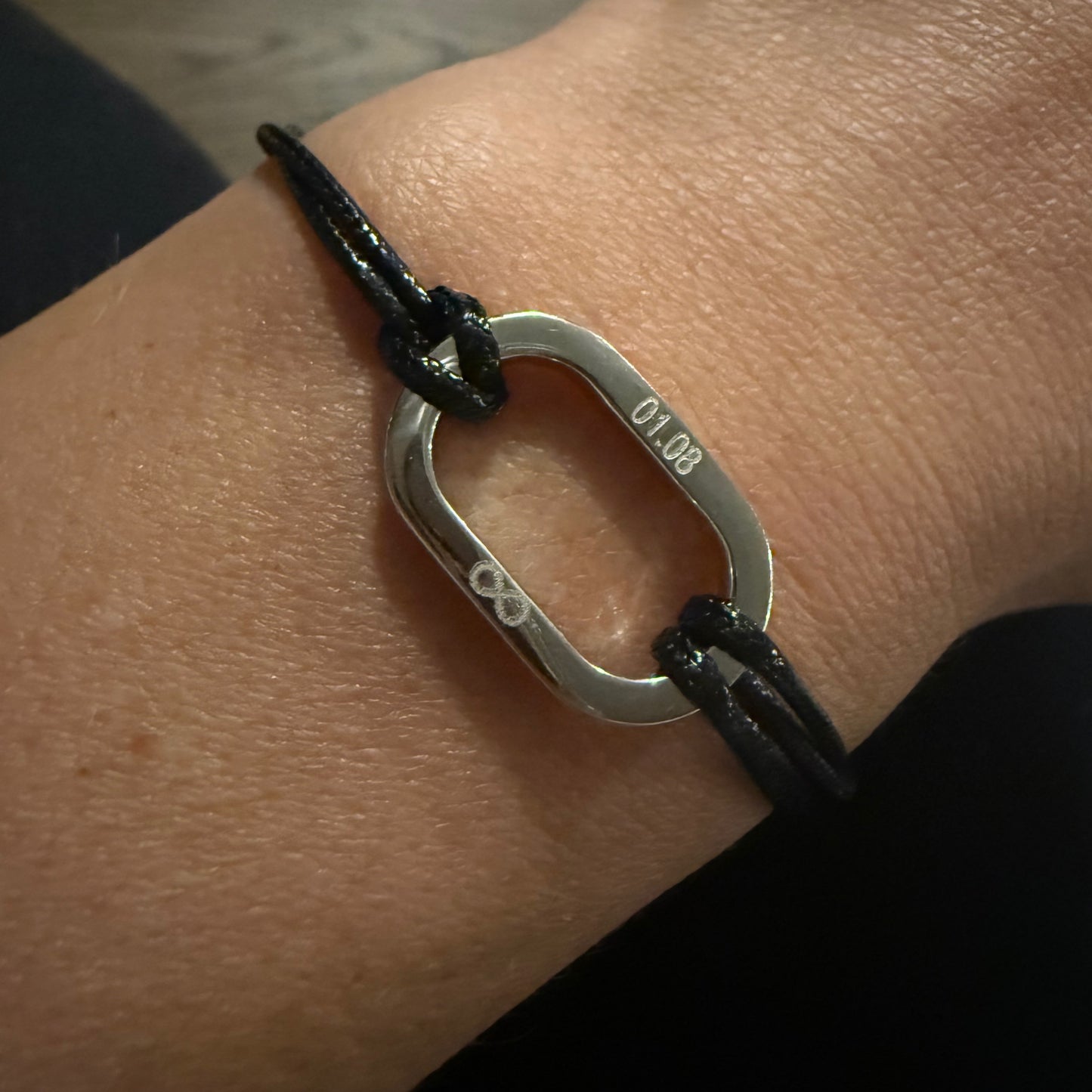 Link For HIM/ HER Large - Bracelet (engravable)