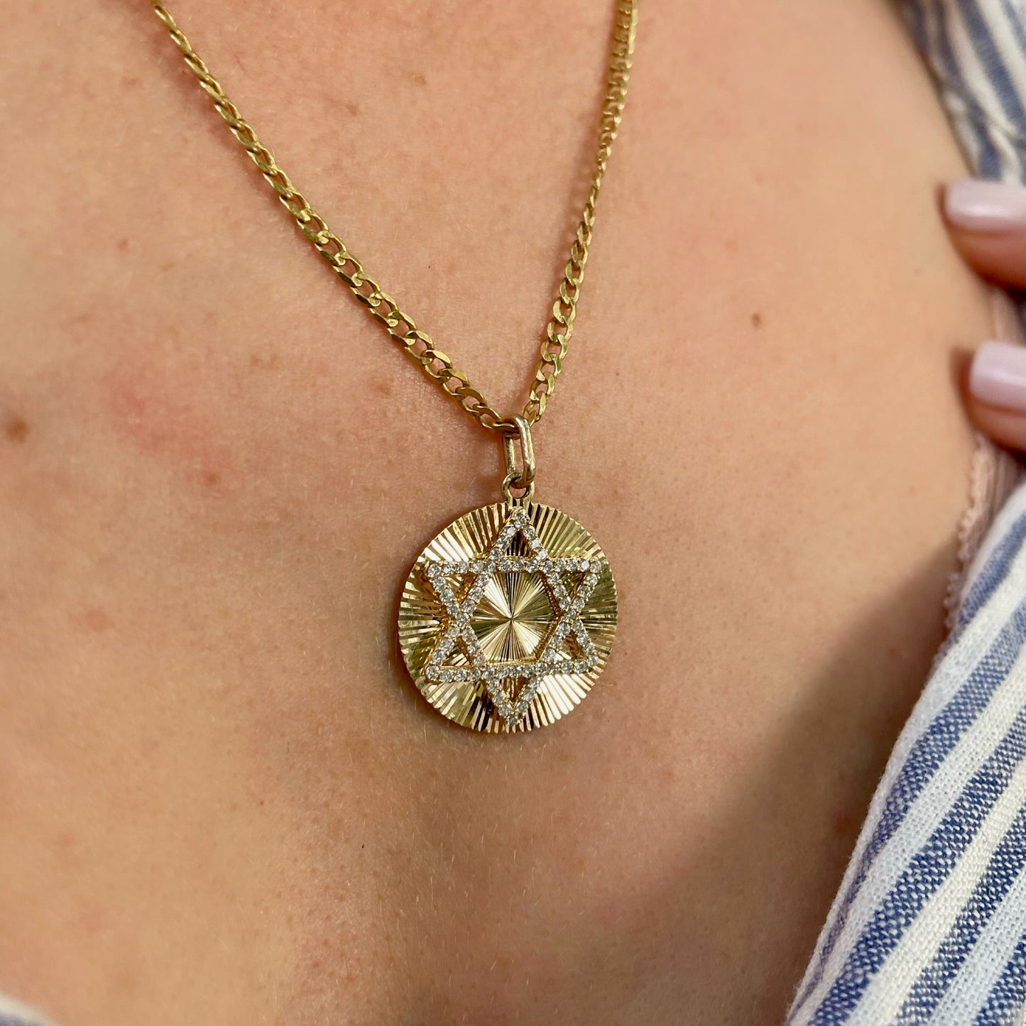 Golda Star of David fluted with Diamonds - Goldie Paris Jewellery