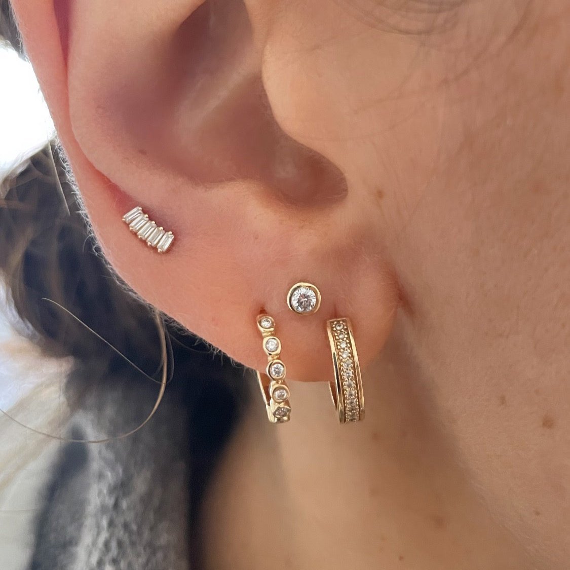 "Liz" Diamonds Hoops Earrings - Goldie Paris Jewellery