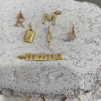 Mama Pendant Gold