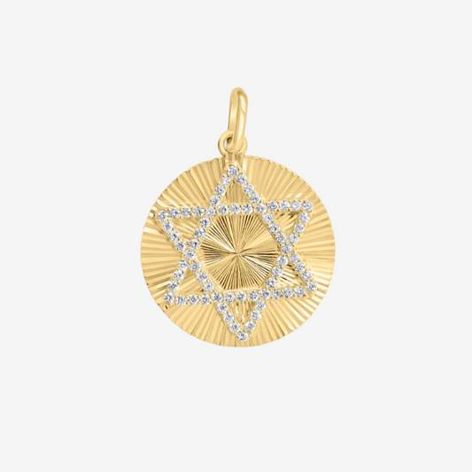 Golda Star of David fluted with Diamonds