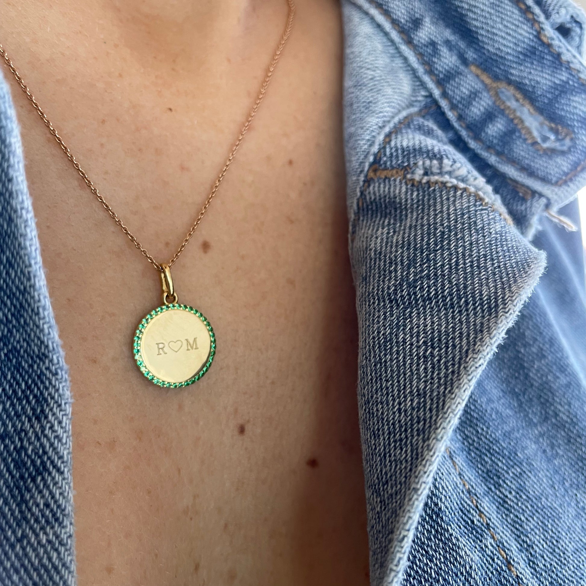 Personalised Diamond Medallion Pendant - Green Emeralds - - Jewelry - Goldie Paris Jewelry - Moms Pavé Pendant