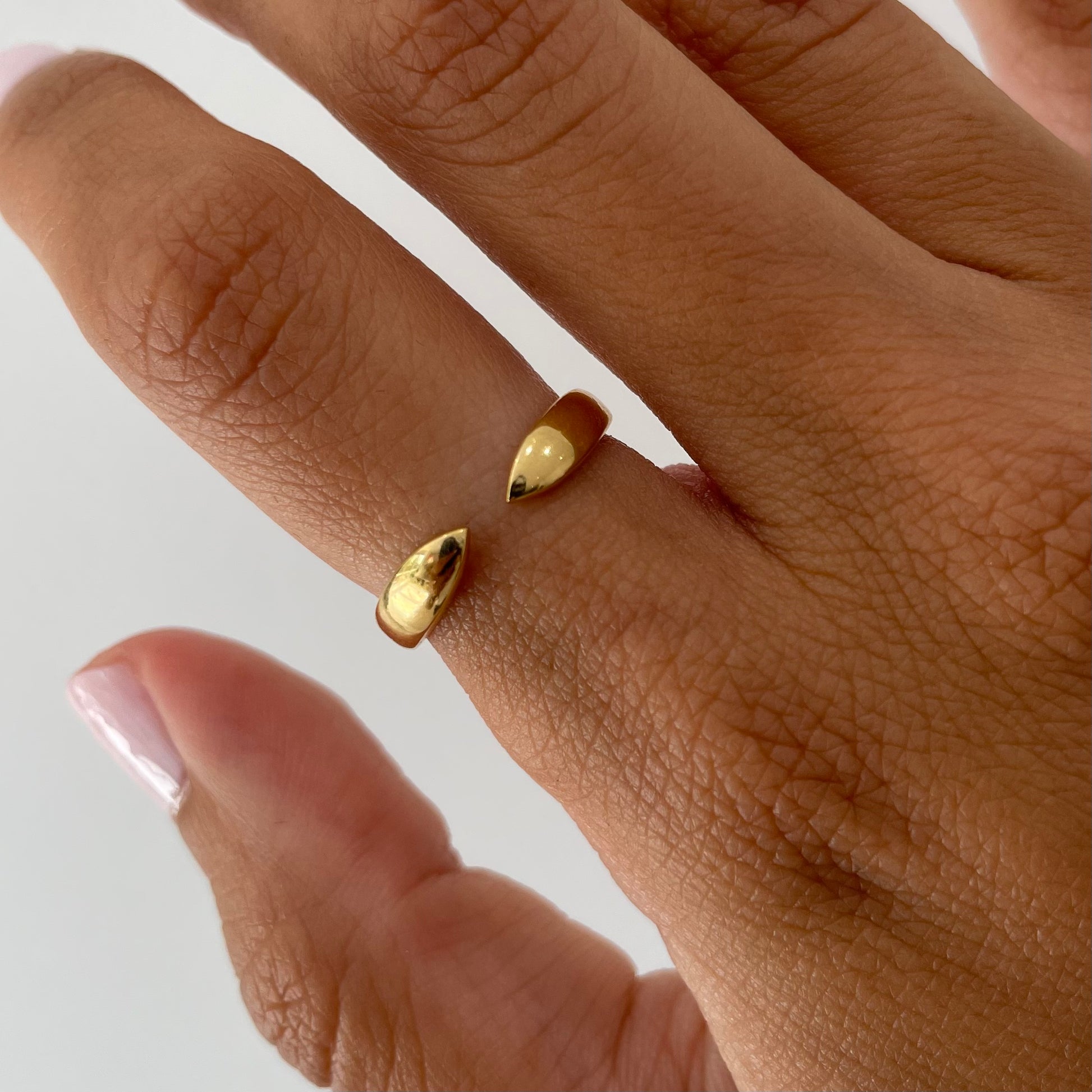 "Odelia" Gold Claw Stackable Ring - - Jewelry - Goldie Paris Jewelry - Ring