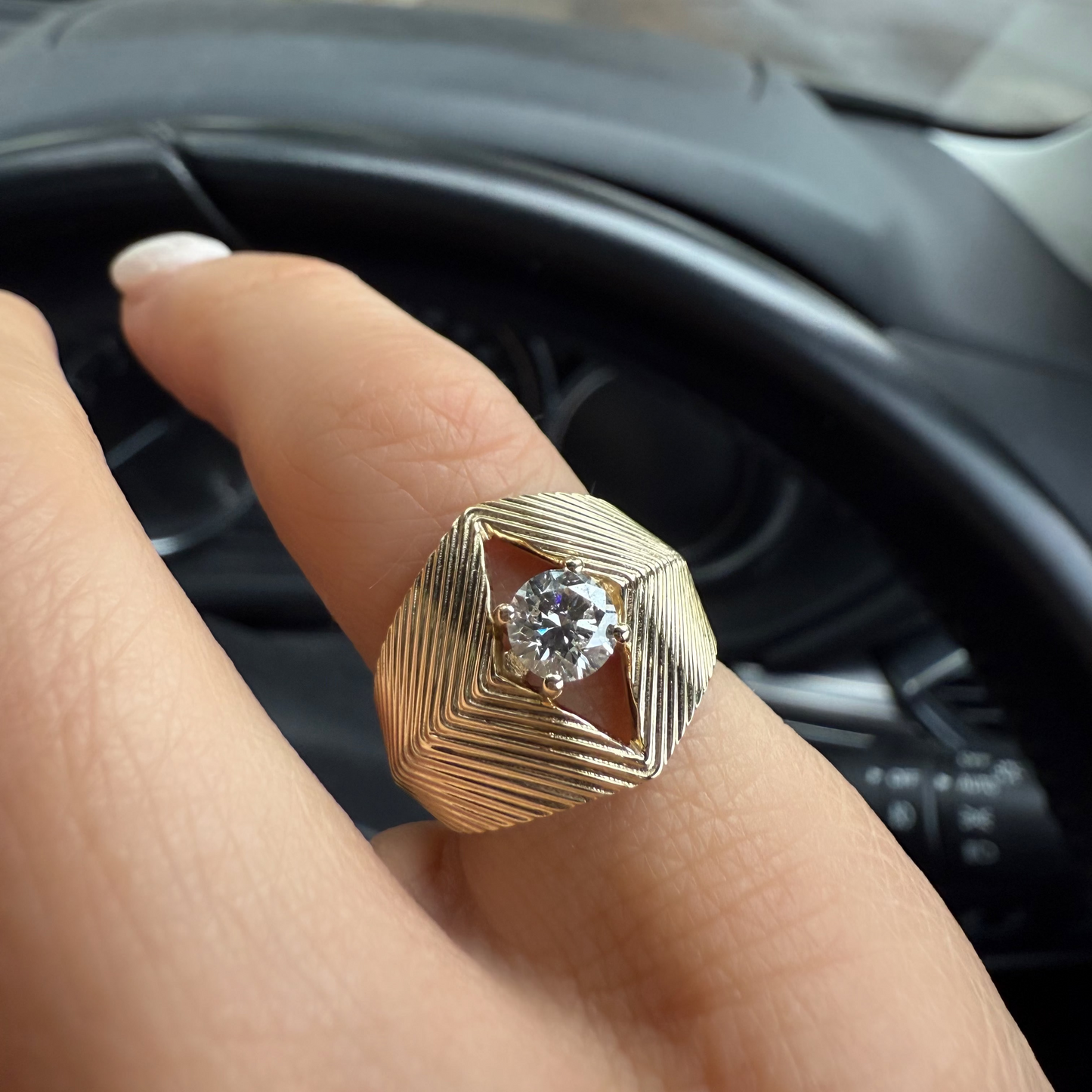 Yasmine Fluted Diamond Ring
