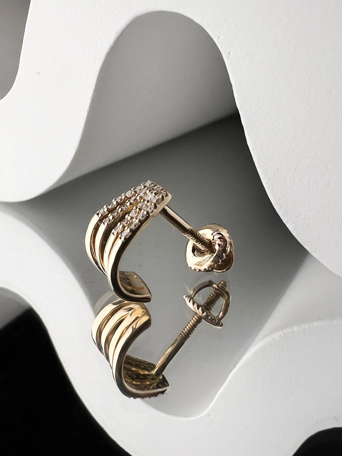 Four-Row Pavé Diamond EarCuffs Huggies Earrings - Pair