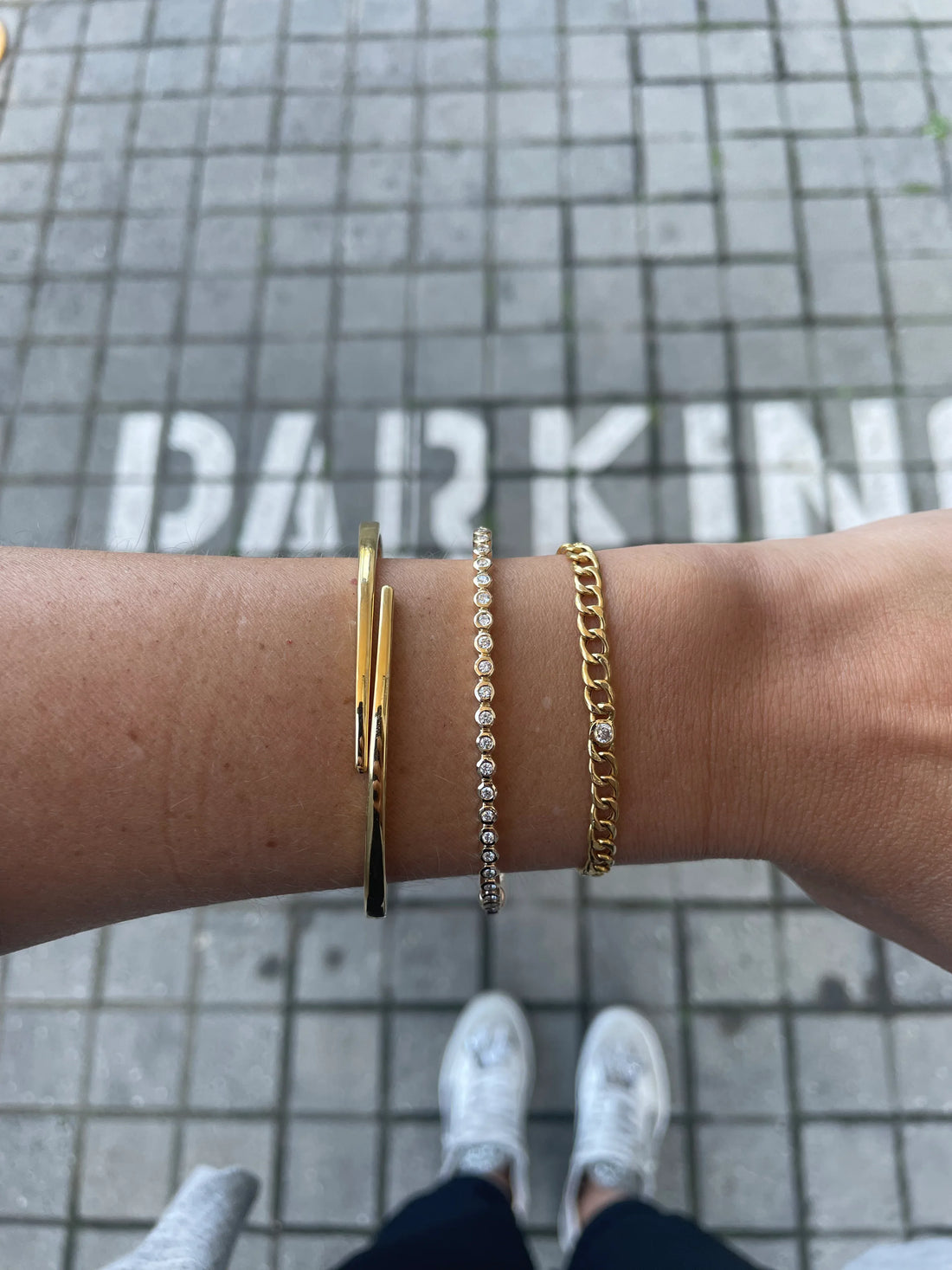 Chloe Bezel-set Diamonds Bangle - White Gold
