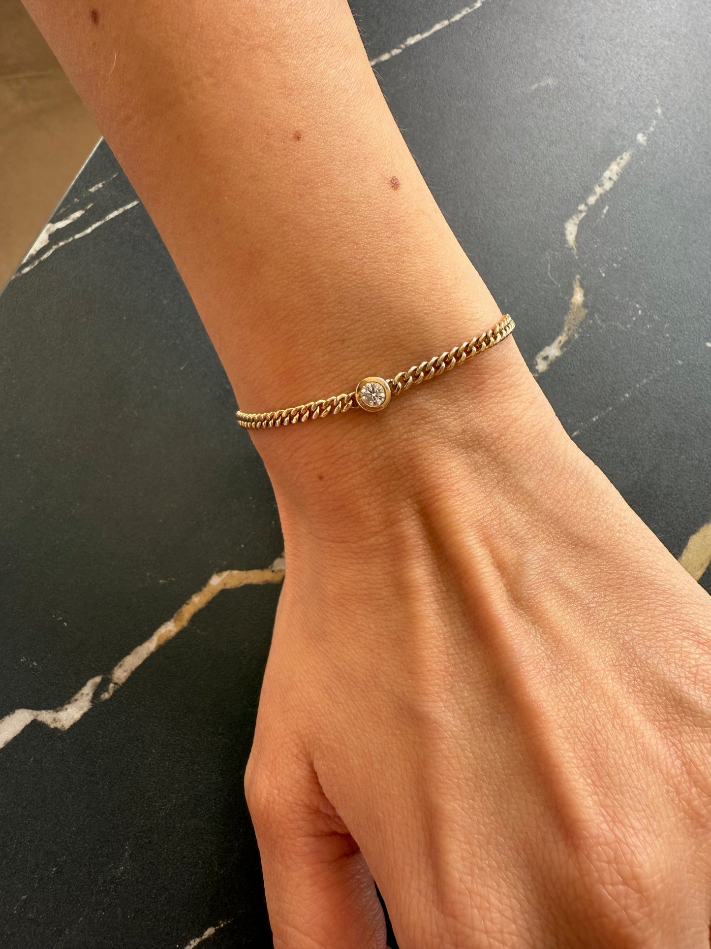 Diamond Bezel Classic Curb Chain Bracelet