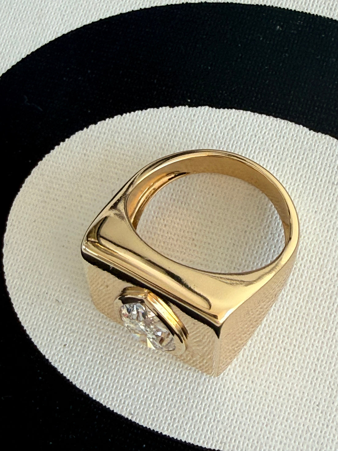 Iena Pear Diamond Signet Ring