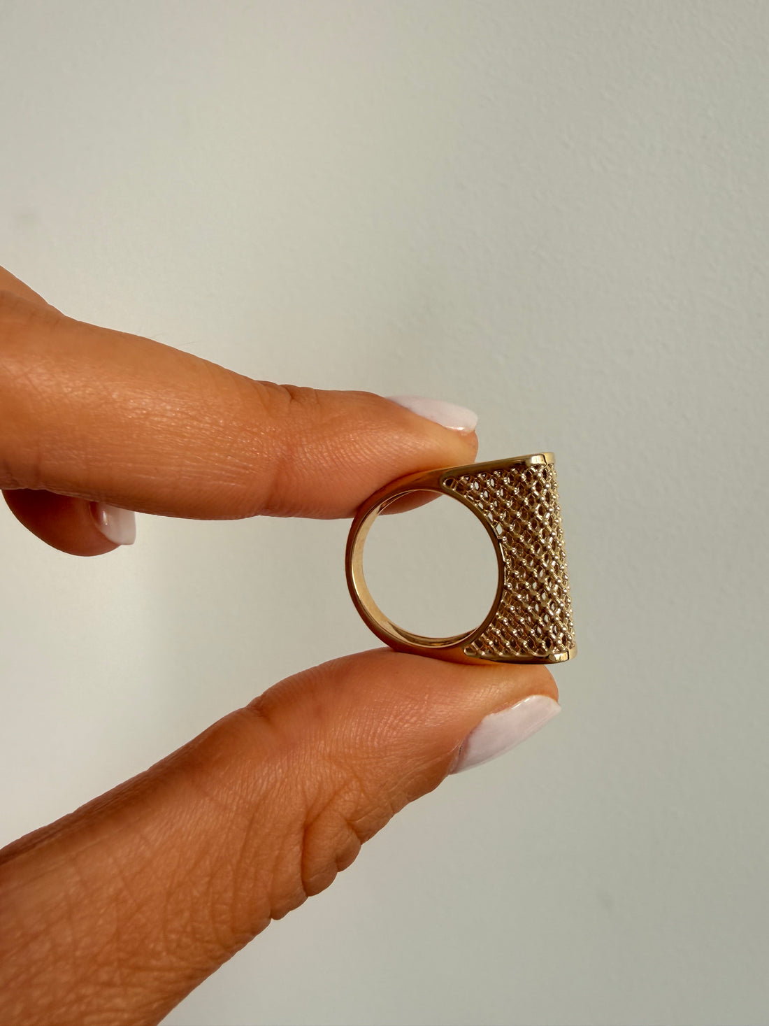 Satine Dome Lace Ring