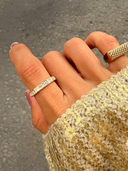 Passy Eternity Ring - Princess Cut Bezel Set