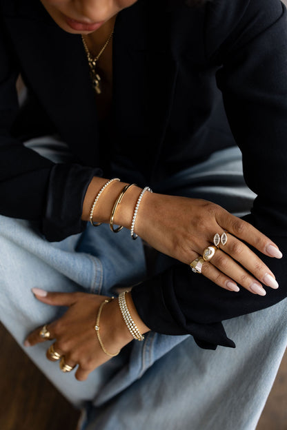 Chloe Bezel-set Diamonds Bangle - White Gold