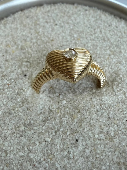 Charlie Heart Fluted Diamond Ring - Goldie Paris Jewellery
