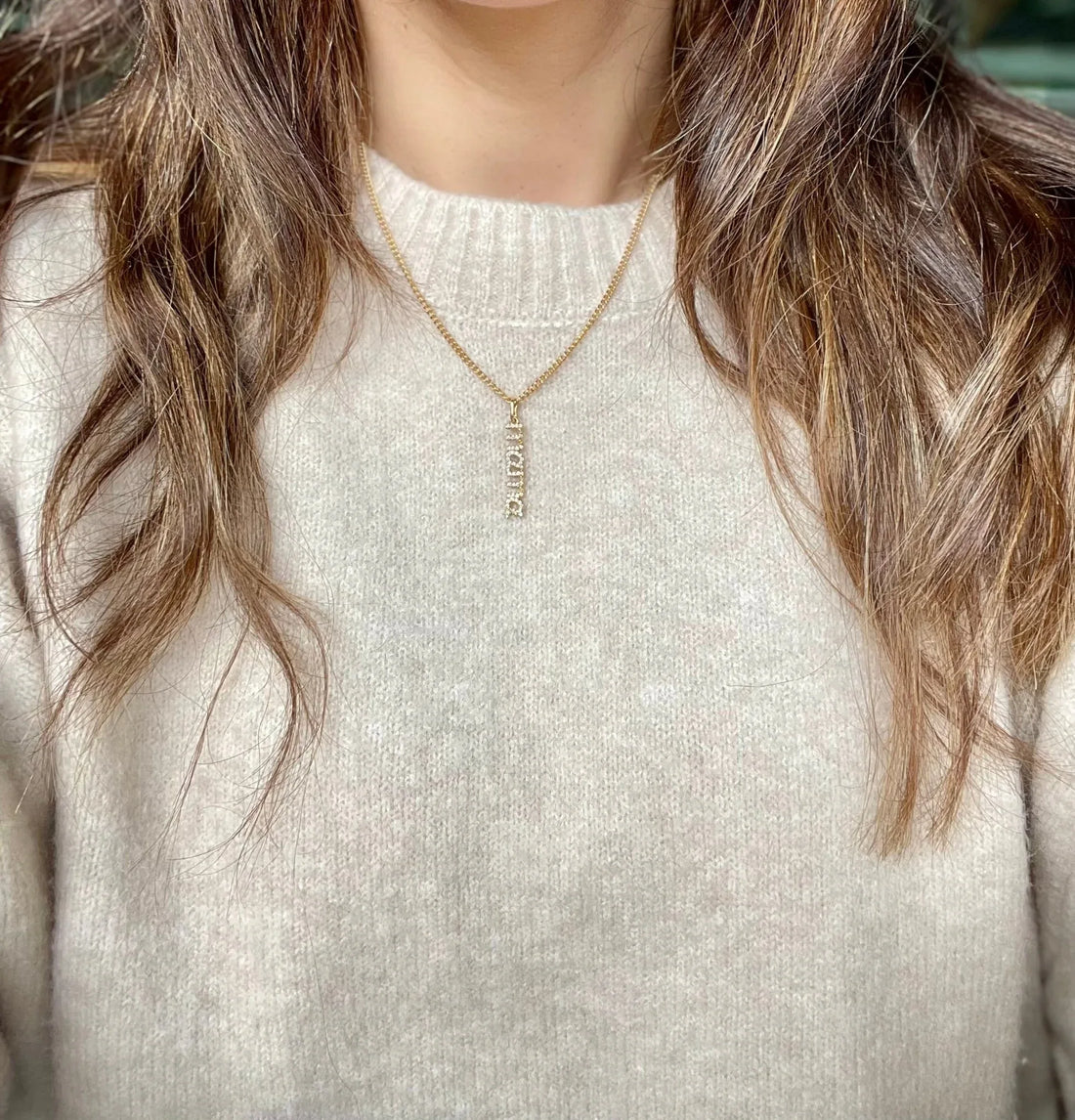 Diamonds Mama Pendant - Yellow Gold