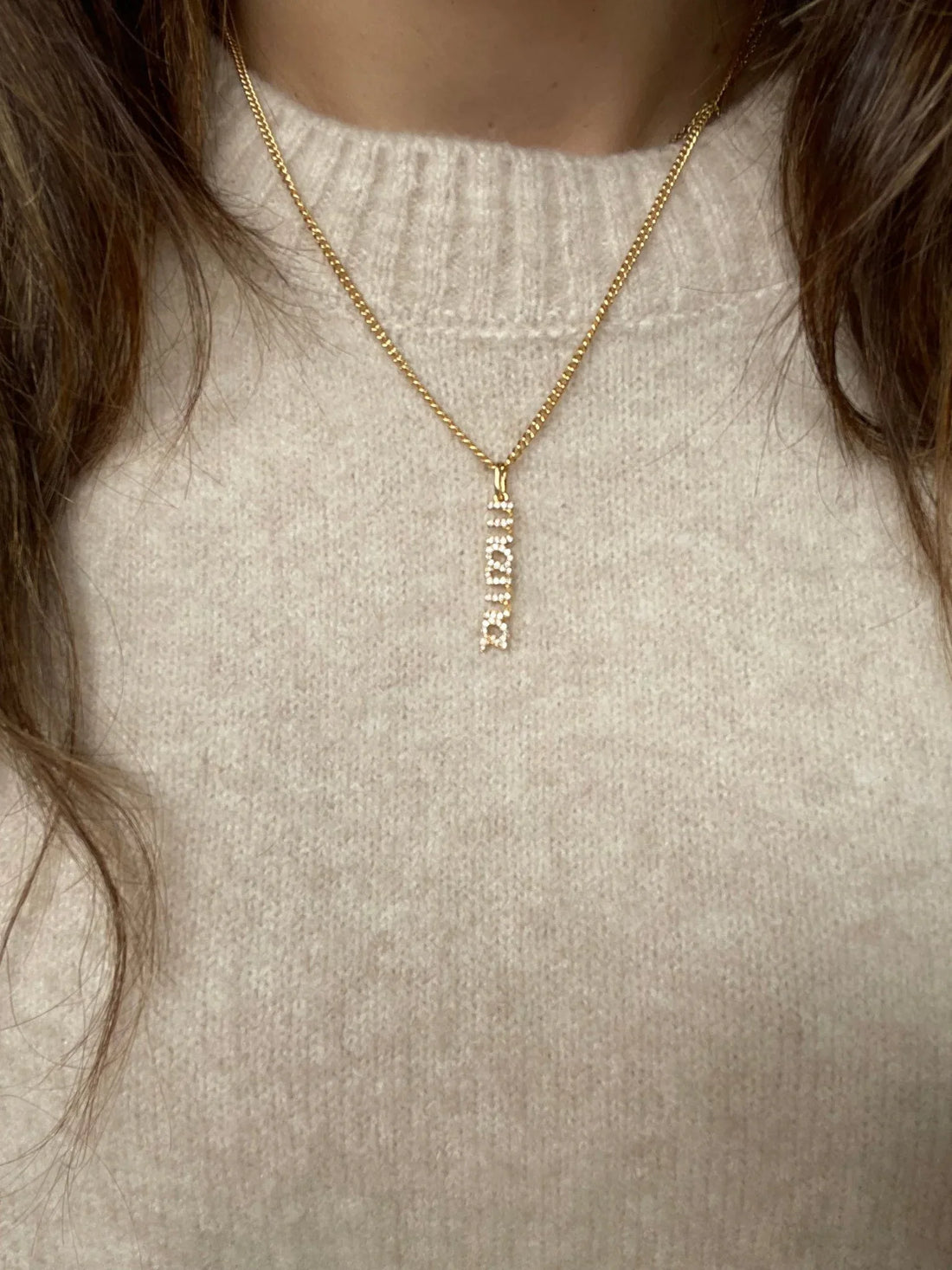 Diamonds Mama Pendant - Yellow Gold