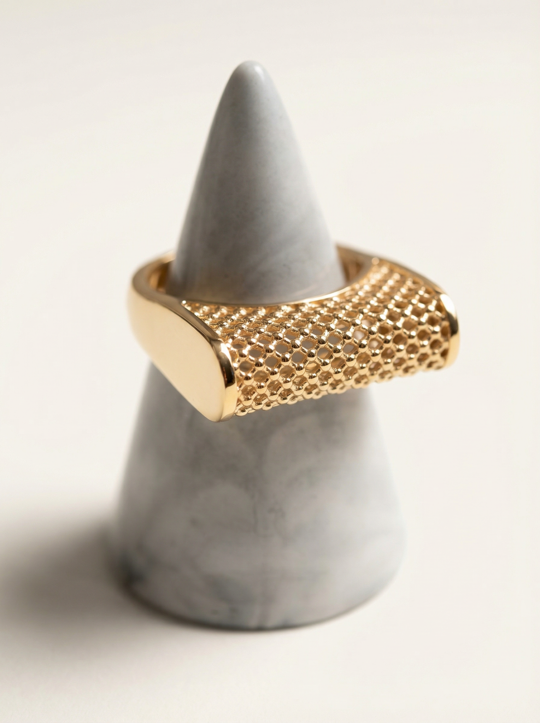 Satine Dome Lace Ring