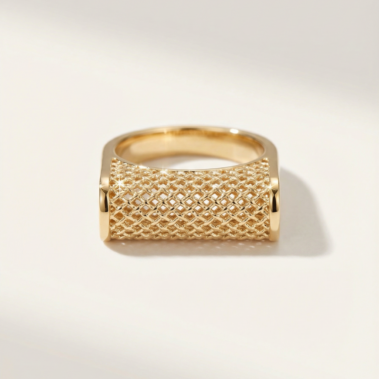 Satine Dome Lace Ring
