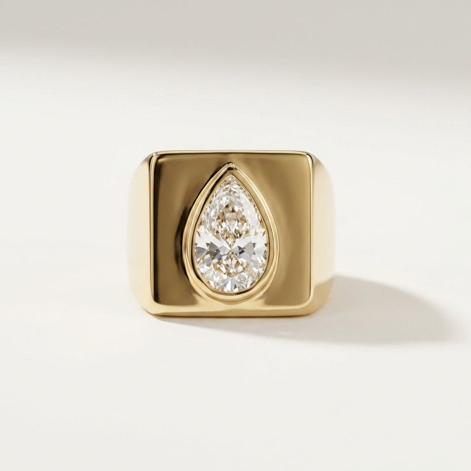 Iena Pear Diamond Signet Ring