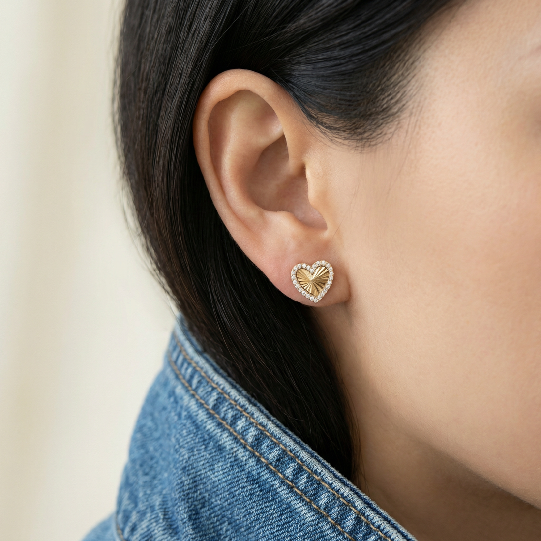 Laura Heart Fluted Diamond Earrings Pair