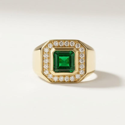 Gourmandise Signet Ring Emerald• 9K Solid Gold