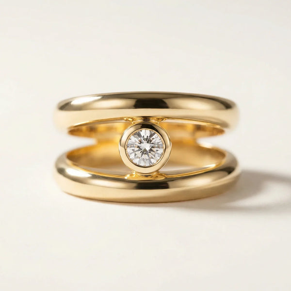 Kaye "Solitaire" Chunky Ring • 10K Solid Yellow Gold