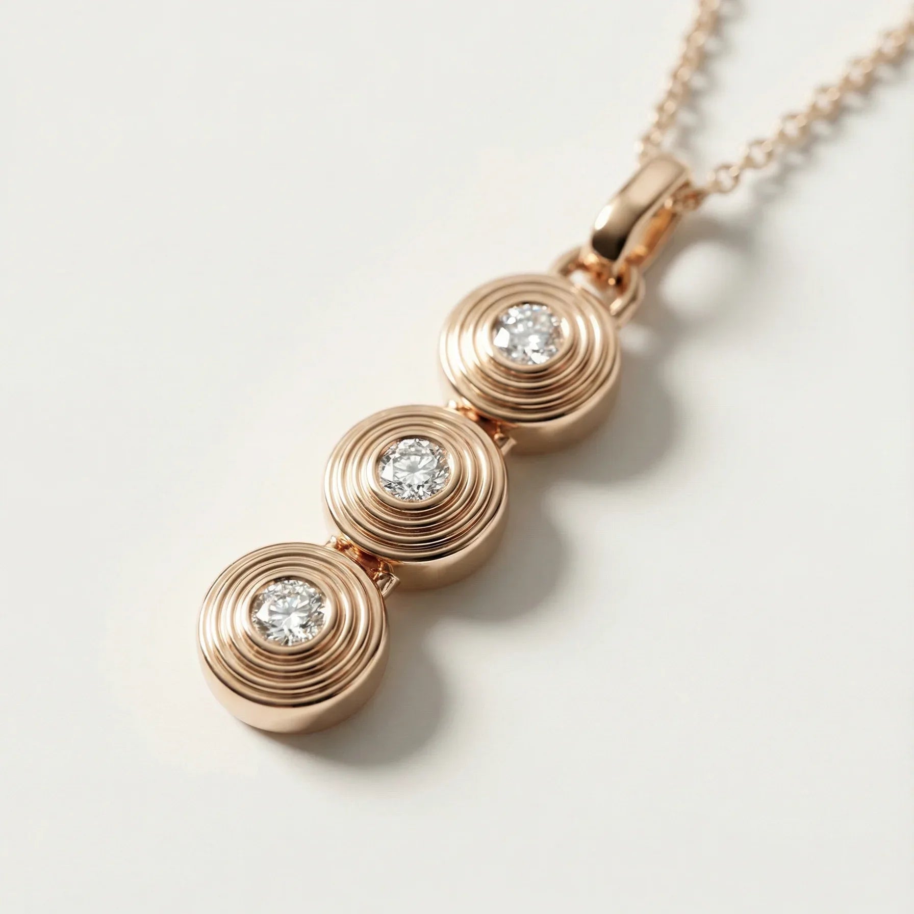 Eliza 3 diamonds fluted pendant - Goldie Paris Jewellery