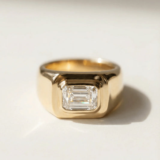 Jenna Diamond Ring - Emerald Cut - Goldie Paris Jewellery
