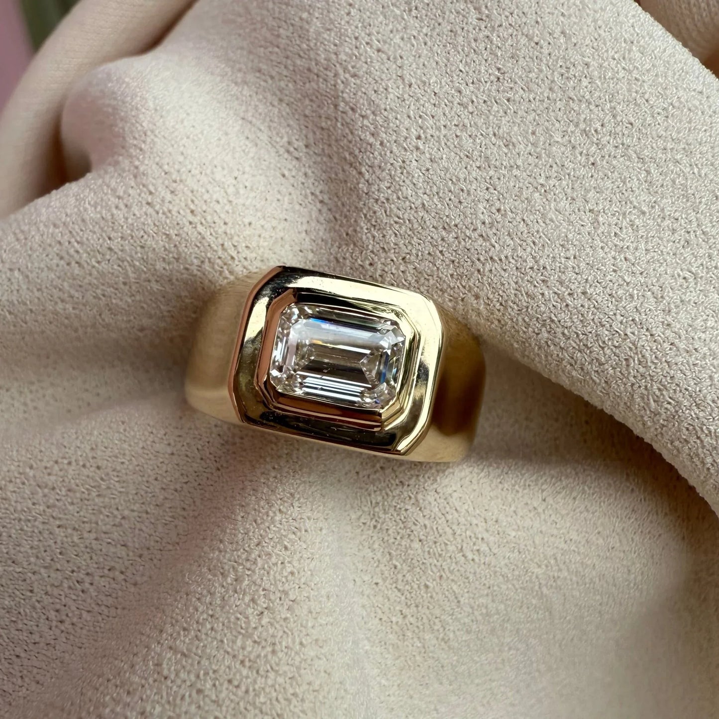 Jenna Diamond Ring - Emerald Cut - Goldie Paris Jewellery