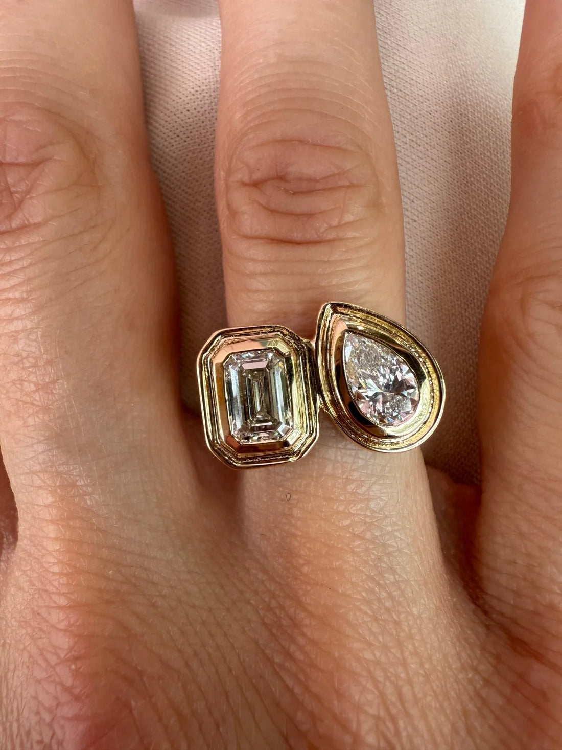 Liv Toi et Moi Diamond Ring