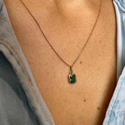 Radiant - cut Diamond Pendant - Green Emerald - Goldie Paris Jewellery