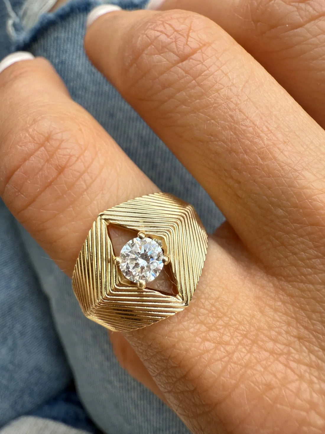 Yasmine Fluted Diamond Ring
